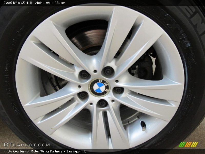Alpine White / Beige 2006 BMW X5 4.4i