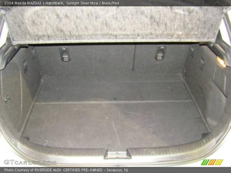 Sunlight Silver Mica / Black/Red 2004 Mazda MAZDA3 s Hatchback