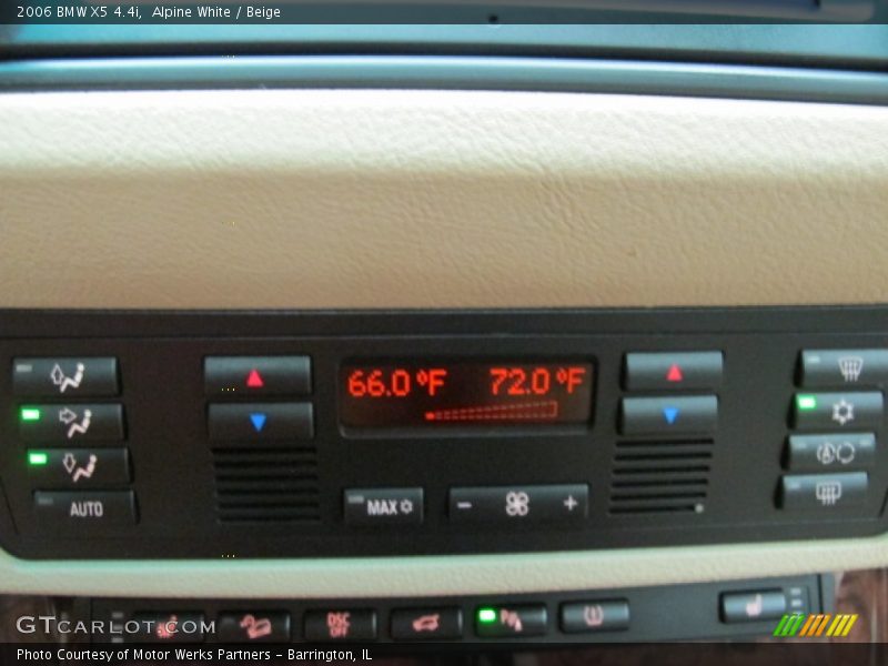 Alpine White / Beige 2006 BMW X5 4.4i