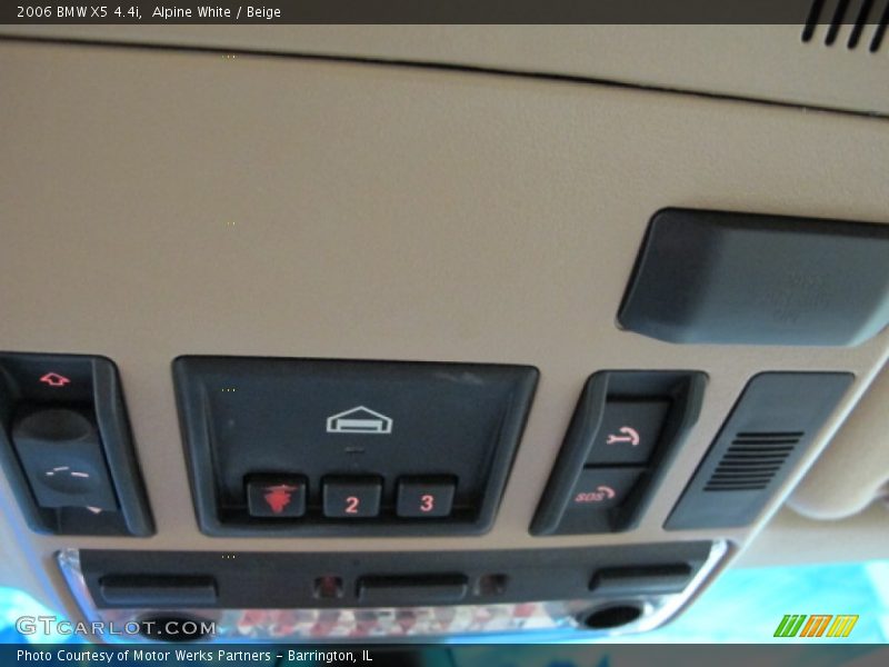Alpine White / Beige 2006 BMW X5 4.4i