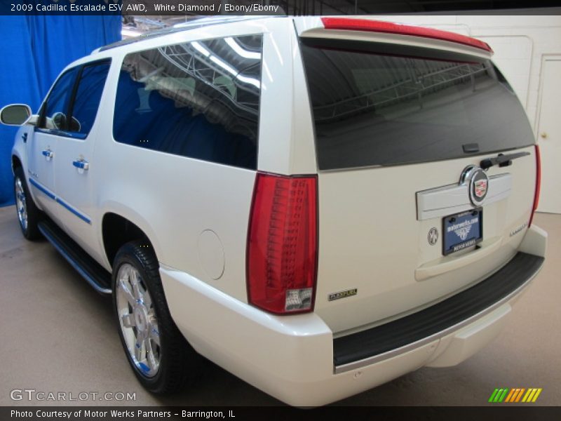 White Diamond / Ebony/Ebony 2009 Cadillac Escalade ESV AWD