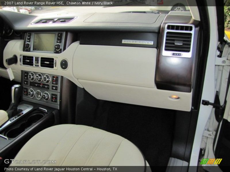 Chawton White / Ivory/Black 2007 Land Rover Range Rover HSE
