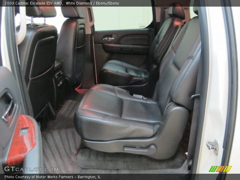 White Diamond / Ebony/Ebony 2009 Cadillac Escalade ESV AWD