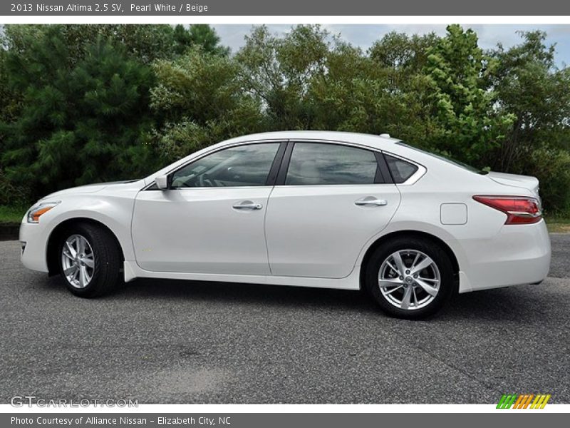  2013 Altima 2.5 SV Pearl White