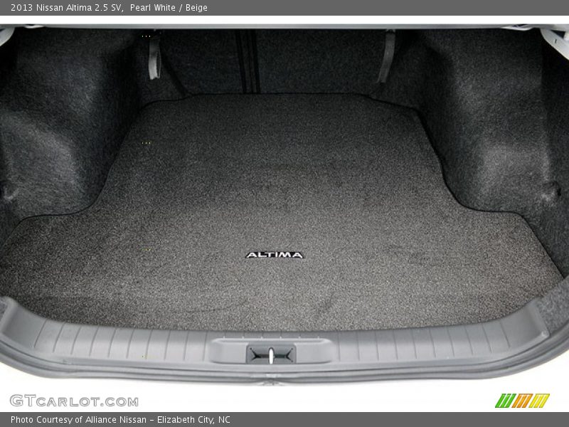  2013 Altima 2.5 SV Trunk