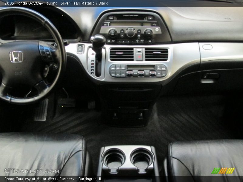 Silver Pearl Metallic / Black 2005 Honda Odyssey Touring