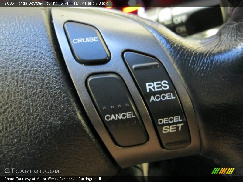 Silver Pearl Metallic / Black 2005 Honda Odyssey Touring