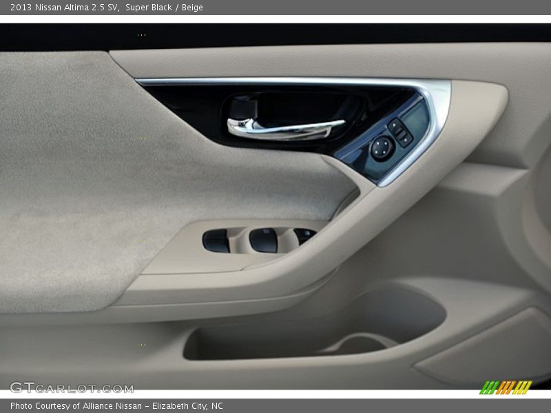 Super Black / Beige 2013 Nissan Altima 2.5 SV