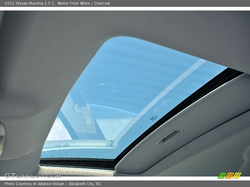 Winter Frost White / Charcoal 2012 Nissan Maxima 3.5 S