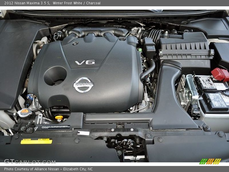 Winter Frost White / Charcoal 2012 Nissan Maxima 3.5 S