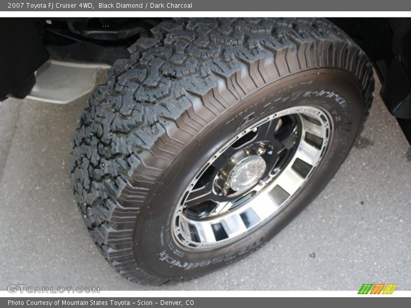 Black Diamond / Dark Charcoal 2007 Toyota FJ Cruiser 4WD