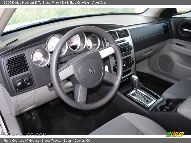 Stone White / Dark Slate Gray/Light Slate Gray 2006 Dodge Magnum SXT