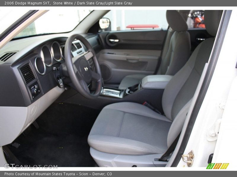 Stone White / Dark Slate Gray/Light Slate Gray 2006 Dodge Magnum SXT