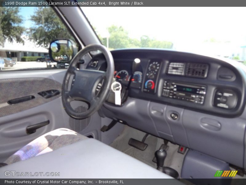 Bright White / Black 1998 Dodge Ram 1500 Laramie SLT Extended Cab 4x4