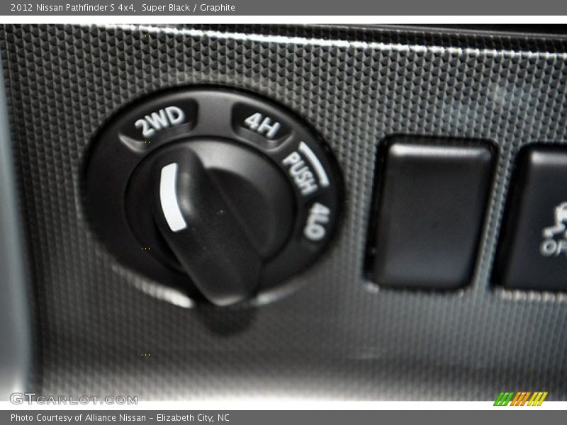 Super Black / Graphite 2012 Nissan Pathfinder S 4x4