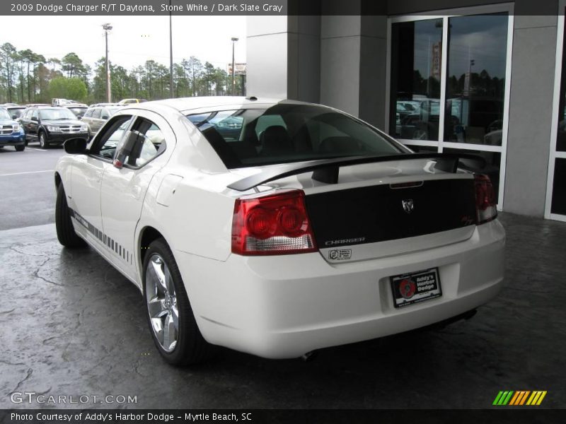 Stone White / Dark Slate Gray 2009 Dodge Charger R/T Daytona