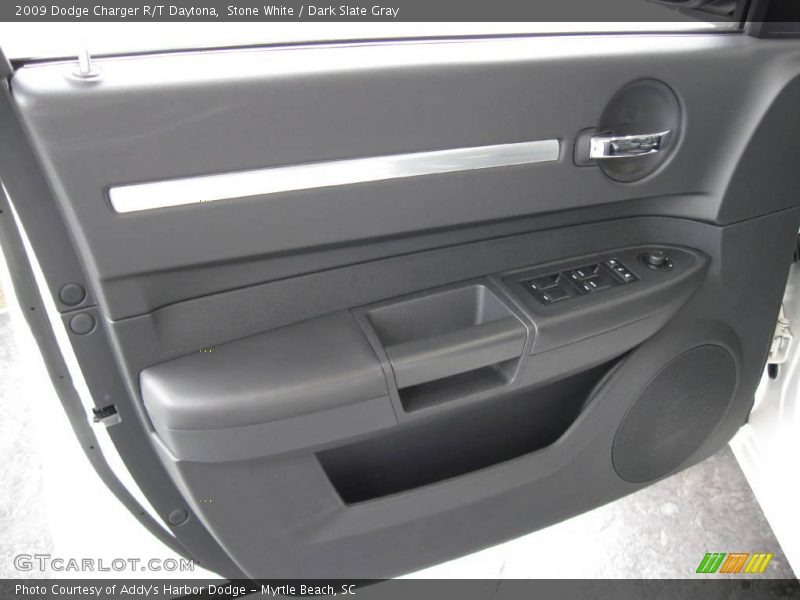 Stone White / Dark Slate Gray 2009 Dodge Charger R/T Daytona