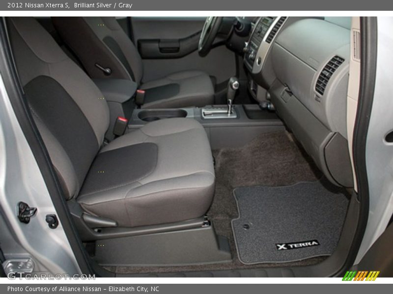 Brilliant Silver / Gray 2012 Nissan Xterra S