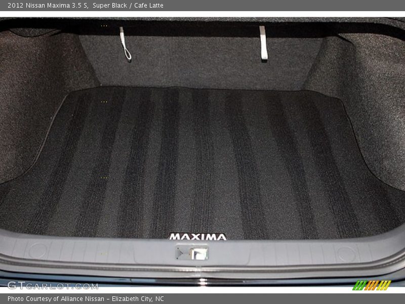 Super Black / Cafe Latte 2012 Nissan Maxima 3.5 S