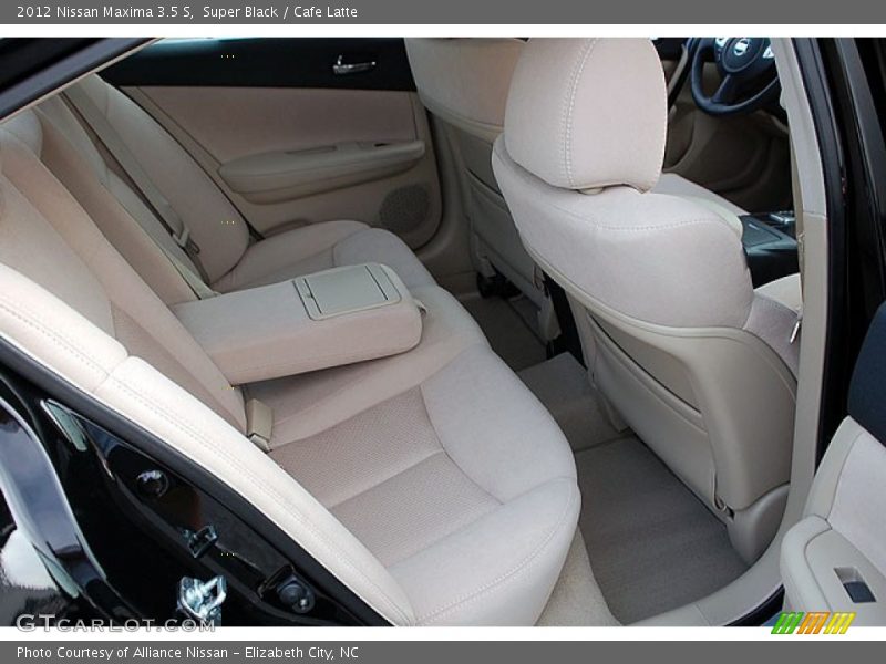 Super Black / Cafe Latte 2012 Nissan Maxima 3.5 S