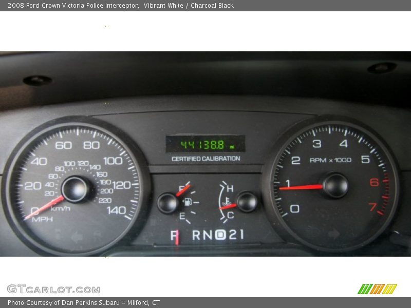 Vibrant White / Charcoal Black 2008 Ford Crown Victoria Police Interceptor