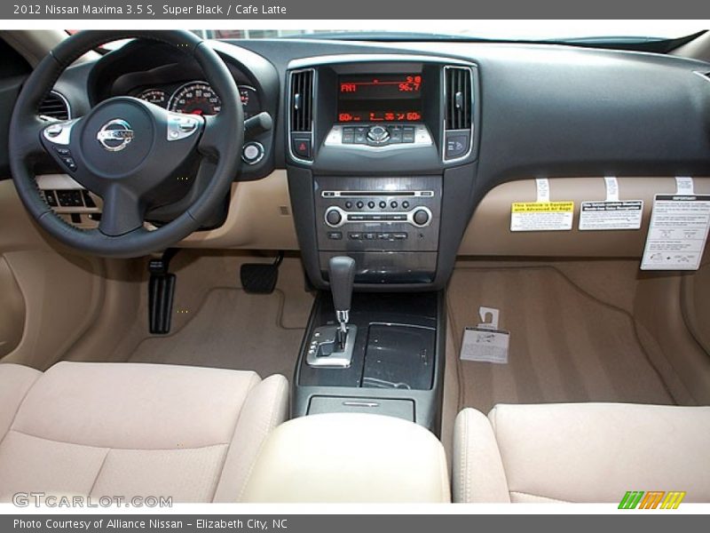 Super Black / Cafe Latte 2012 Nissan Maxima 3.5 S