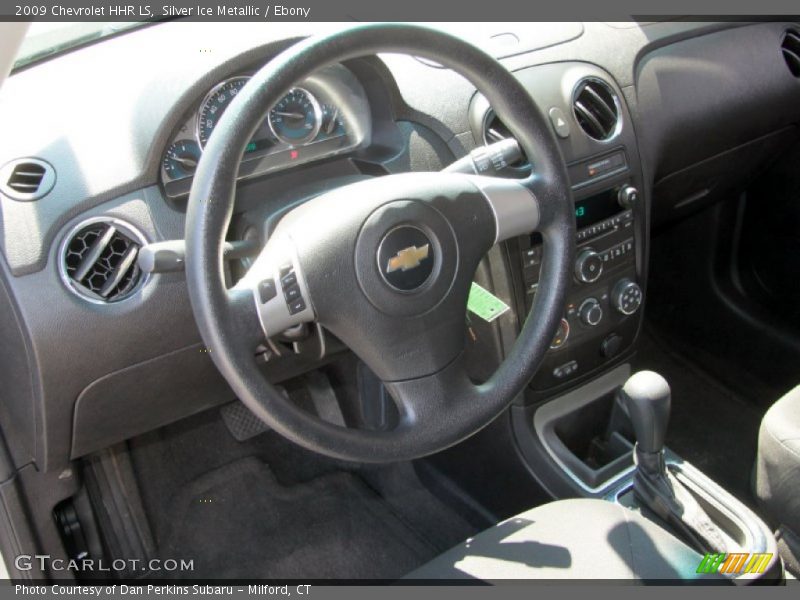 Silver Ice Metallic / Ebony 2009 Chevrolet HHR LS