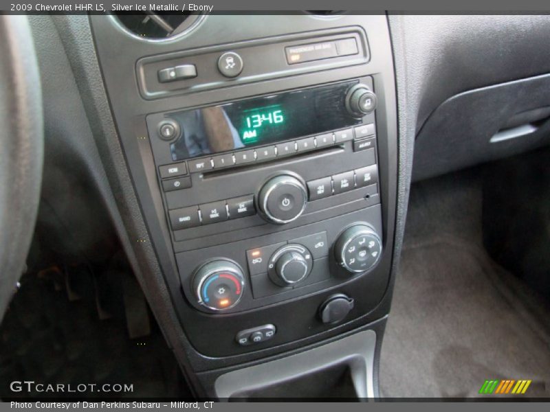 Silver Ice Metallic / Ebony 2009 Chevrolet HHR LS