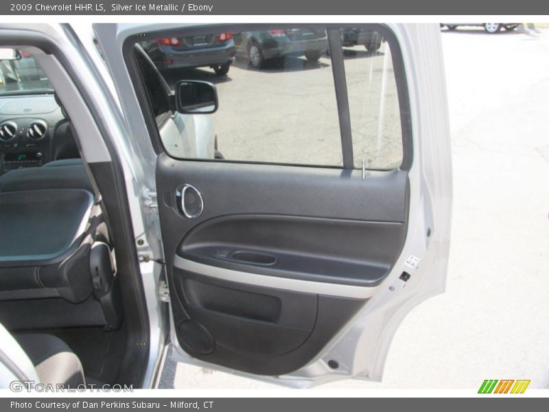 Silver Ice Metallic / Ebony 2009 Chevrolet HHR LS