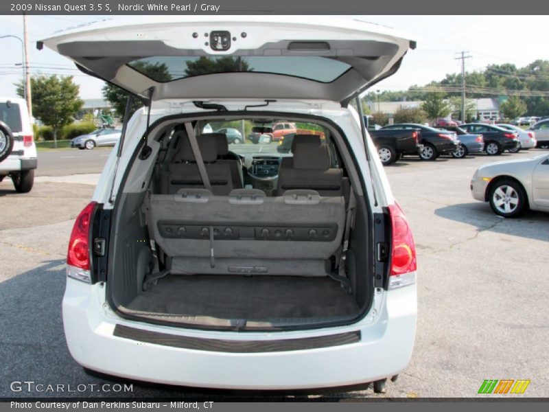 Nordic White Pearl / Gray 2009 Nissan Quest 3.5 S
