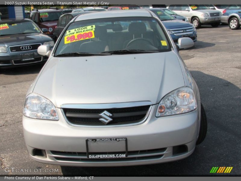 Titanium Silver Metallic / Grey 2007 Suzuki Forenza Sedan