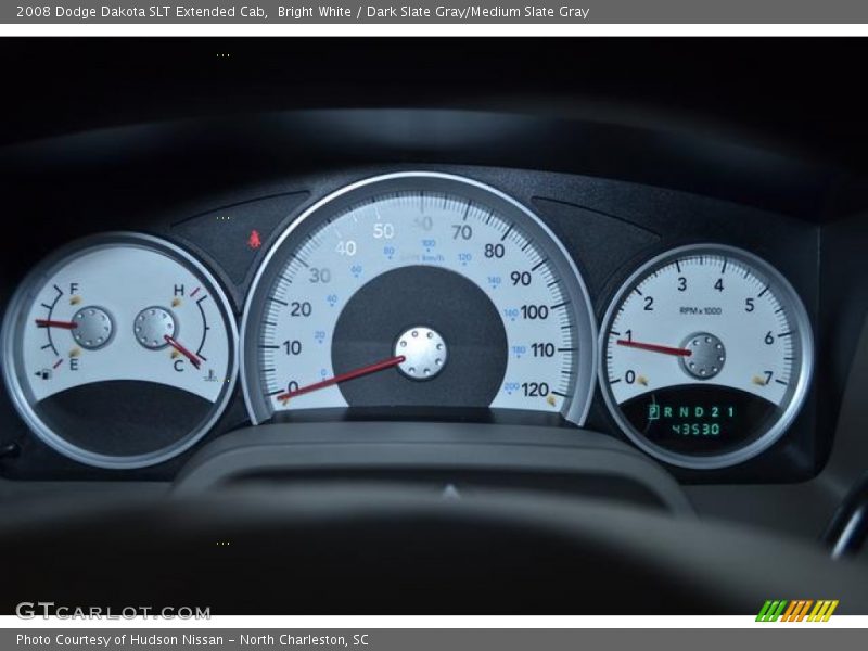 Bright White / Dark Slate Gray/Medium Slate Gray 2008 Dodge Dakota SLT Extended Cab