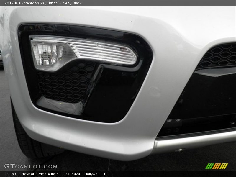 Bright Silver / Black 2012 Kia Sorento SX V6
