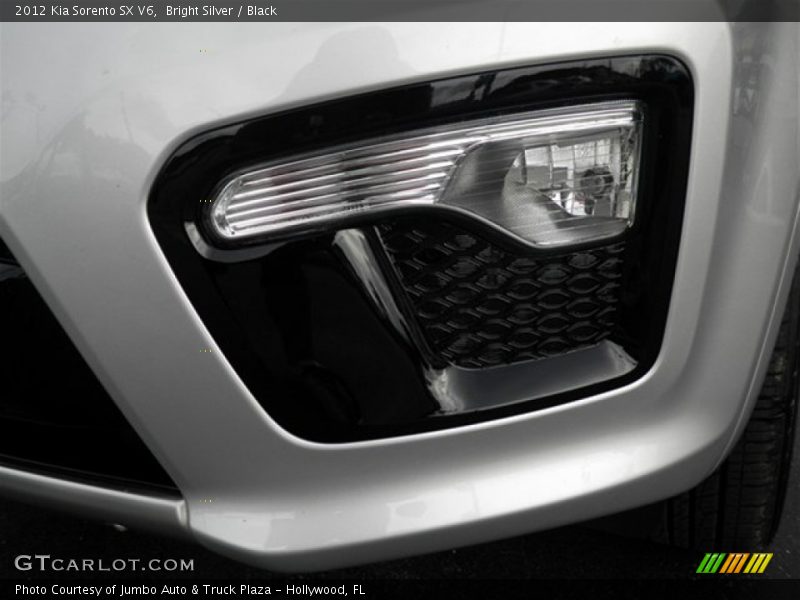 Bright Silver / Black 2012 Kia Sorento SX V6
