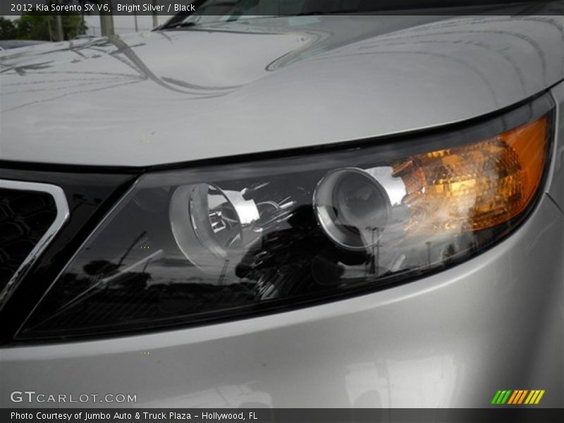 Bright Silver / Black 2012 Kia Sorento SX V6