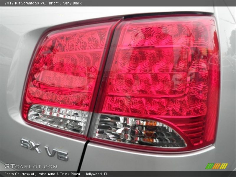 Bright Silver / Black 2012 Kia Sorento SX V6