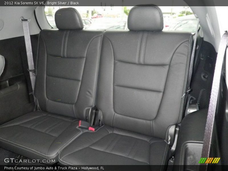 Bright Silver / Black 2012 Kia Sorento SX V6