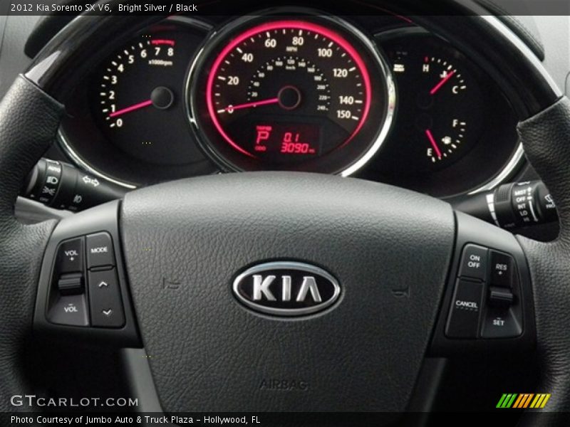Bright Silver / Black 2012 Kia Sorento SX V6