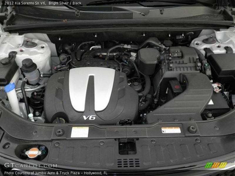 Bright Silver / Black 2012 Kia Sorento SX V6