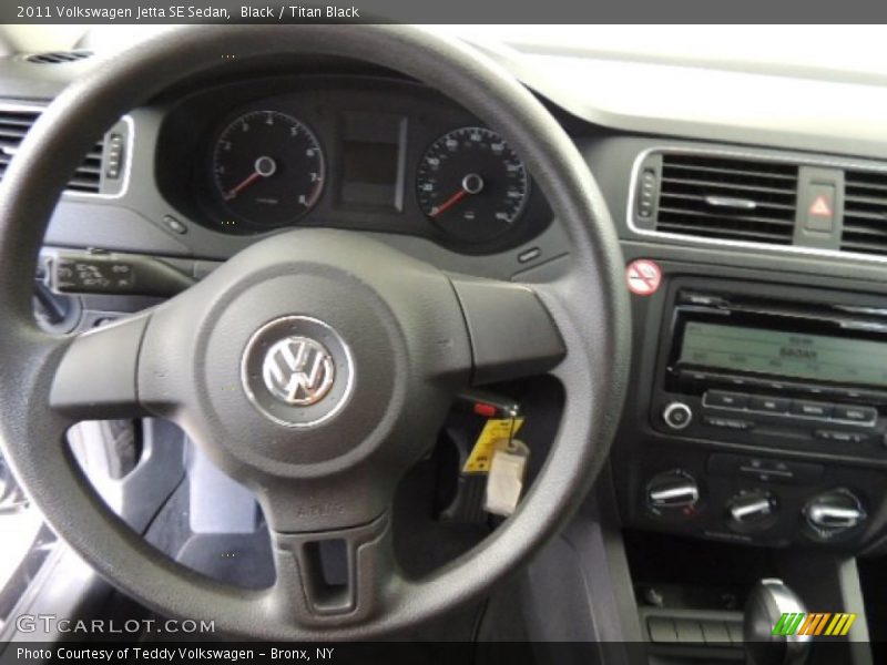 Black / Titan Black 2011 Volkswagen Jetta SE Sedan