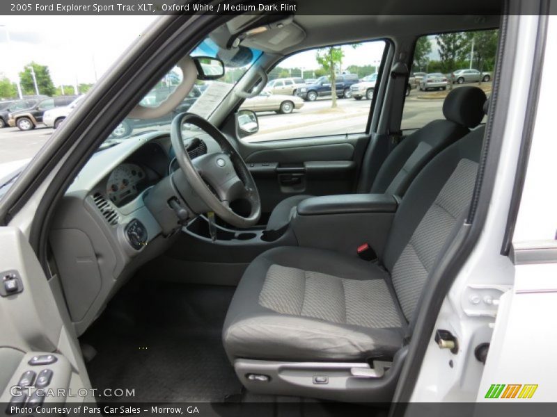 Oxford White / Medium Dark Flint 2005 Ford Explorer Sport Trac XLT
