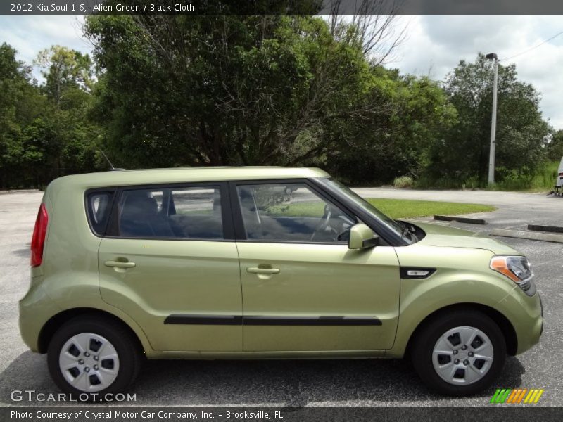 Alien Green / Black Cloth 2012 Kia Soul 1.6