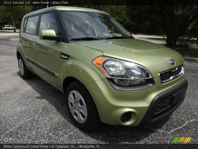 Alien Green / Black Cloth 2012 Kia Soul 1.6