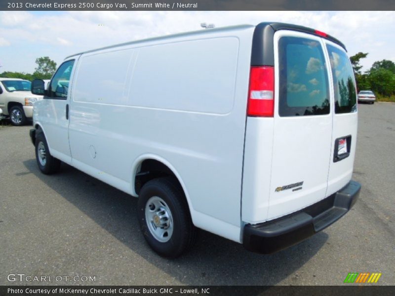 Summit White / Neutral 2013 Chevrolet Express 2500 Cargo Van