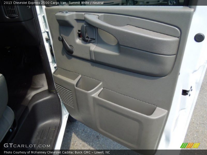 Summit White / Neutral 2013 Chevrolet Express 2500 Cargo Van