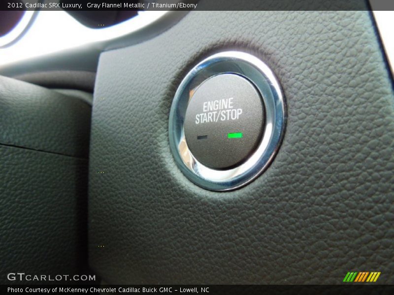 Gray Flannel Metallic / Titanium/Ebony 2012 Cadillac SRX Luxury