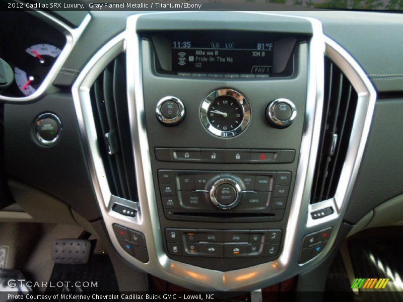 Gray Flannel Metallic / Titanium/Ebony 2012 Cadillac SRX Luxury
