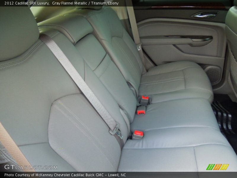 Gray Flannel Metallic / Titanium/Ebony 2012 Cadillac SRX Luxury