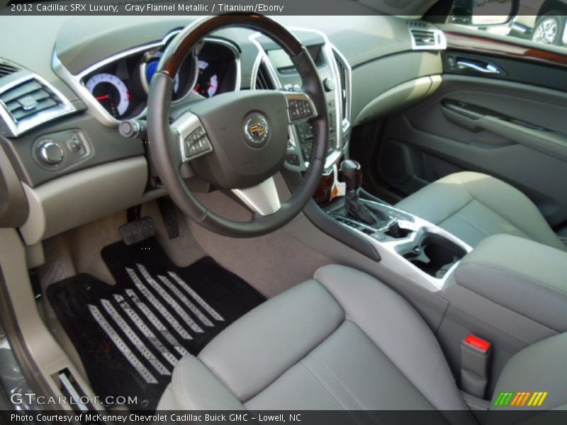 Gray Flannel Metallic / Titanium/Ebony 2012 Cadillac SRX Luxury