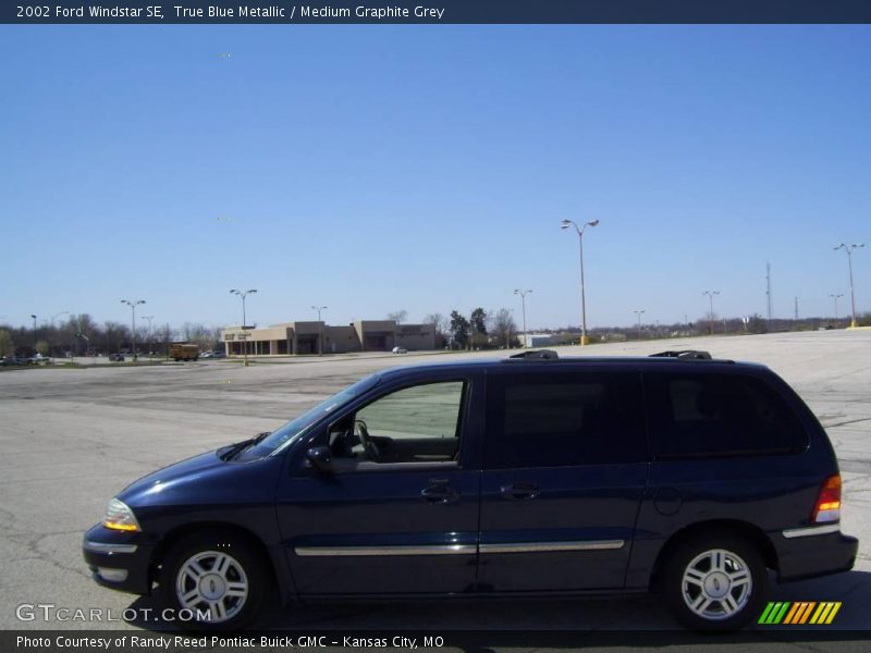 True Blue Metallic / Medium Graphite Grey 2002 Ford Windstar SE